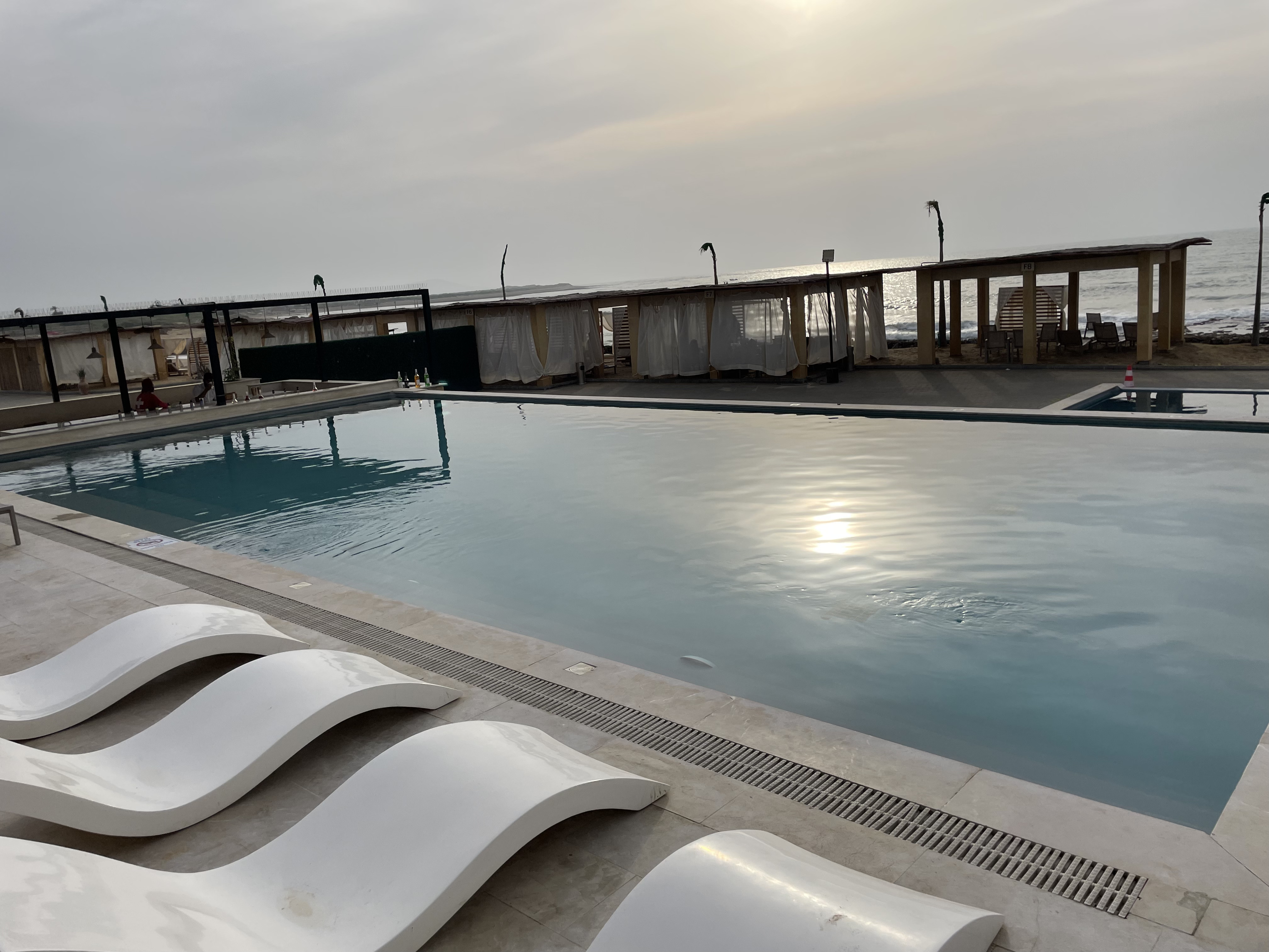 pool cleaning service karachi